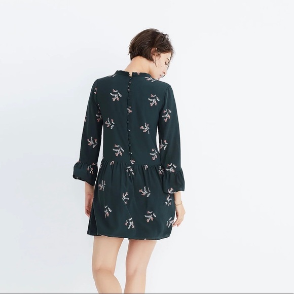 Madewell - Silk Tie-Neck Dress in Wild Botanic - Picture 2 of 10